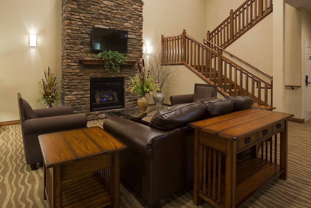 Grandstay Hotel And Suites Luverne interior in Luverne, MN — gallery photo 2