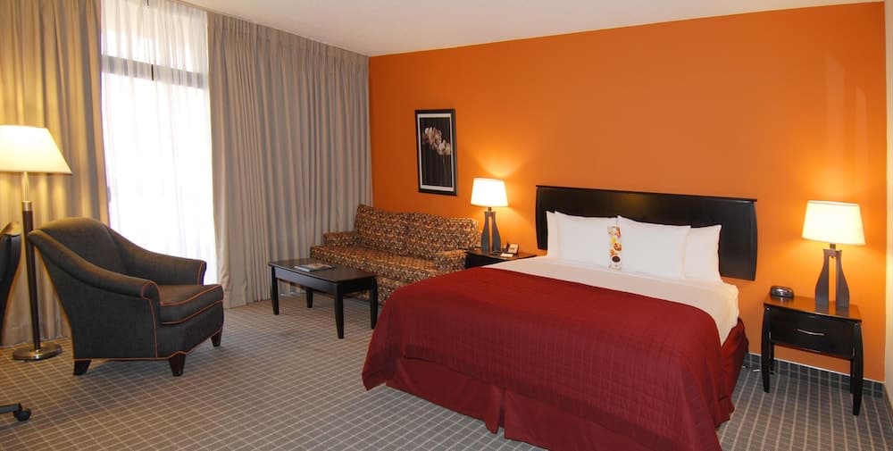Oakland Airport Executive Hotel gallery photo in Oakland, CA — image 59