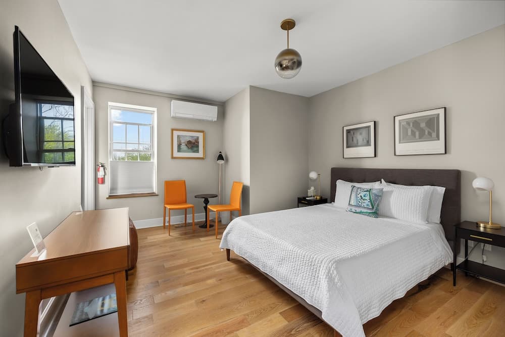 Howard Hotel gallery photo in Hudson, NY — image 9