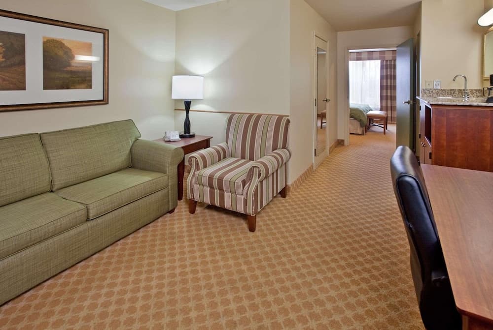 Country Inn & Suites by Radisson, Birch Run-Frankenmuth, MI gallery photo in Birch Run, MI — image 6