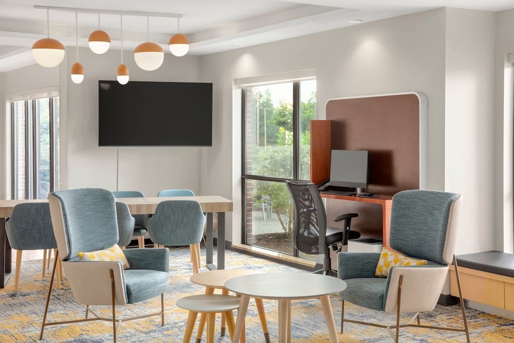 TownePlace Suites by Marriott Bangor property views in Bangor, ME — gallery photo 3