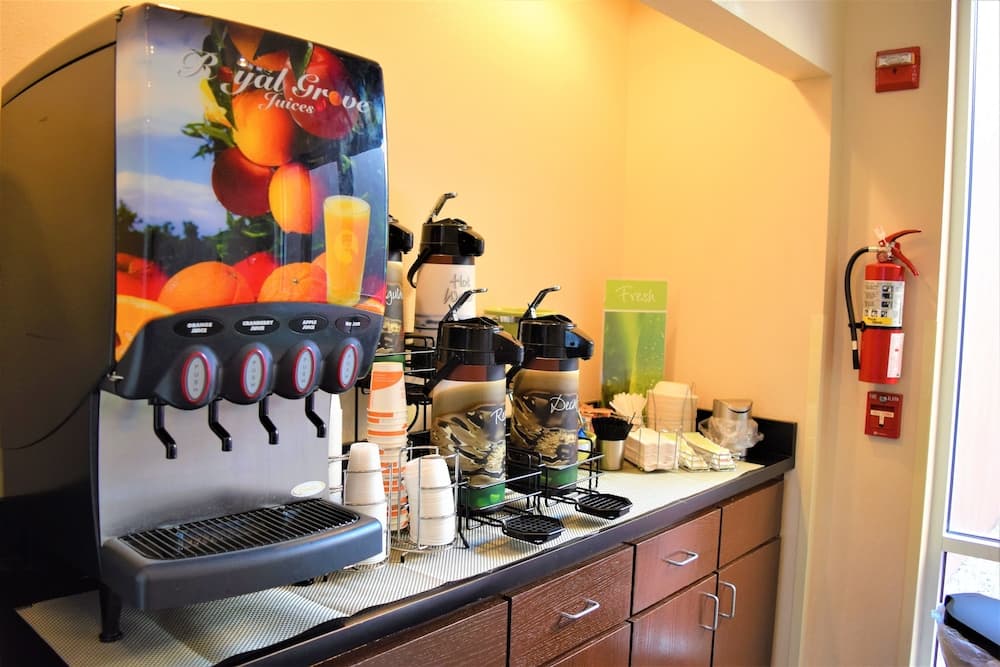 Quality Inn Conference Center at Citrus Hills gallery photo in Hernando, FL — image 6