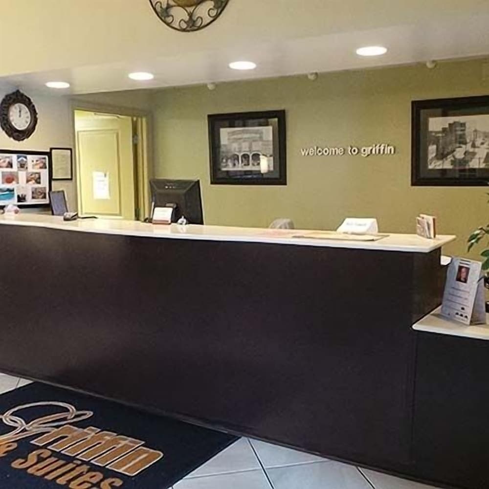 Americas Best Value Inn & Suites Griffin interior in Griffin, GA — gallery photo 2