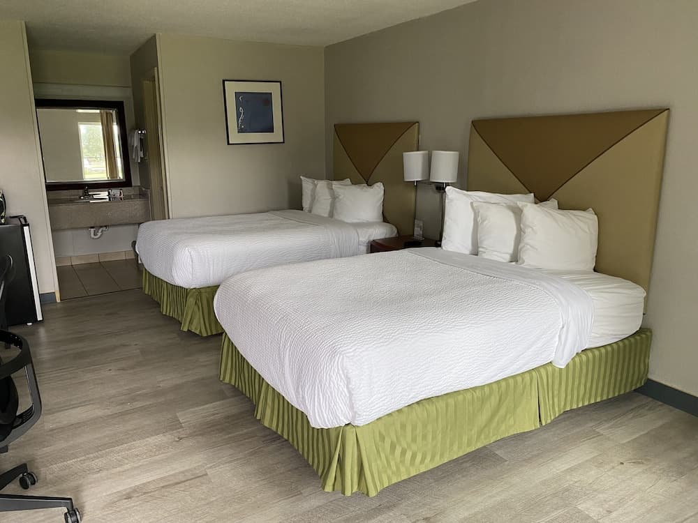 Days Inn by Wyndham Brunswick/St. Simons Area property views in Brunswick, GA — gallery photo 3