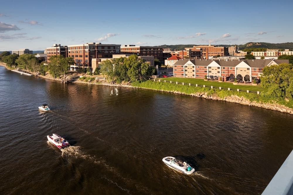 Courtyard by Marriott La Crosse exterior or lobby in La Crosse, WI — main listing photo