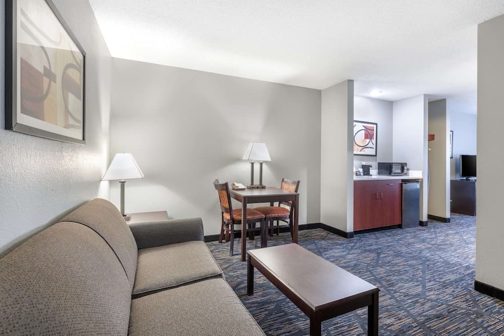 Quality Inn & Suites Lincoln North featured exterior or lobby in Lincoln, NE — similar hotel