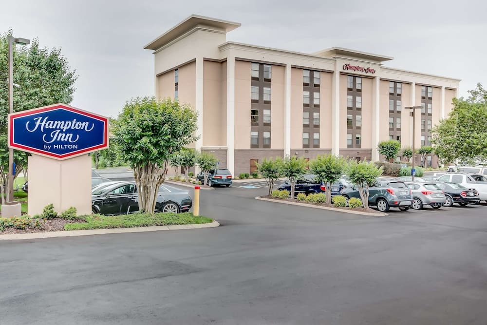 Hampton Inn Bellevue / Nashville-I-40 West featured exterior or lobby in Nashville, TN — similar hotel