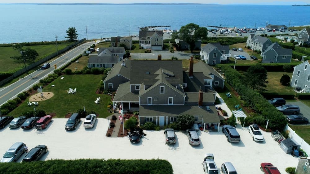 Beach Breeze Inn gallery photo in Falmouth, MA — image 30