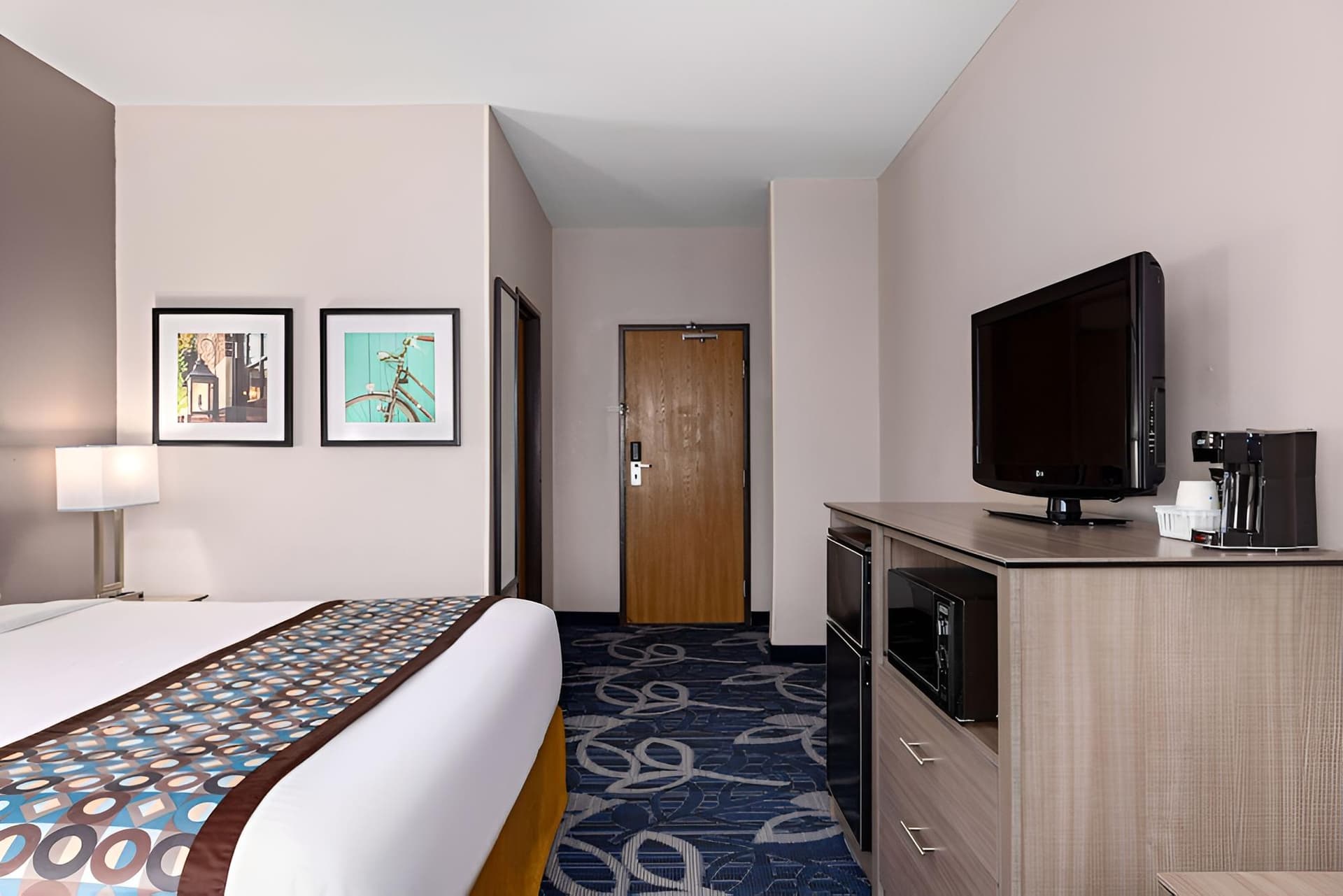 Baymont by Wyndham Waterloo gallery photo in Waterloo, IA — image 21