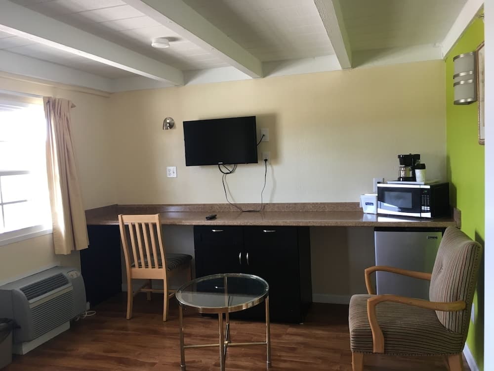 Travelodge by Wyndham Fairfield/Napa Valley gallery photo in Fairfield, CA — image 11