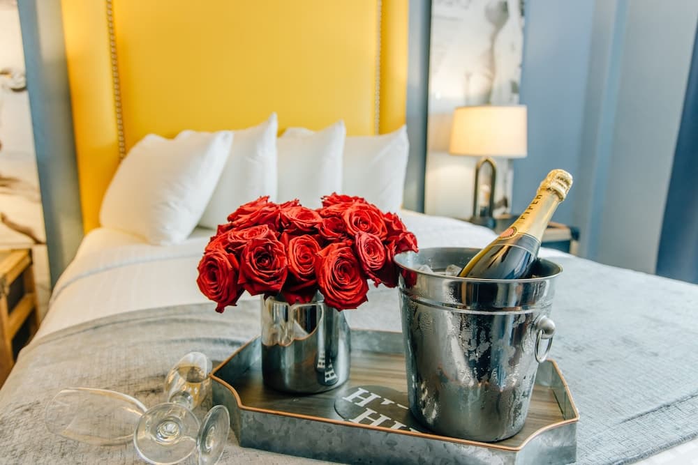 Hollander Boutique Hotel gallery photo in St. Petersburg, FL — image 23