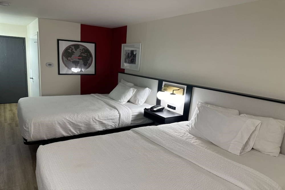 Ramada by Wyndham York Harrisburg Hershey featured exterior or lobby in York, PA — similar hotel