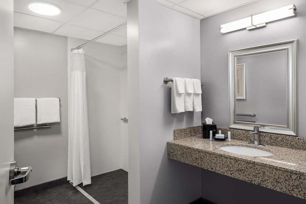 Courtyard by Marriott La Crosse gallery photo in La Crosse, WI — image 12