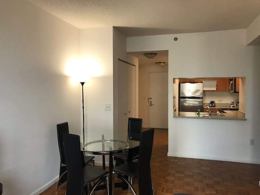 Downtown Luxury Suites gallery photo in Jersey City, NJ — image 6