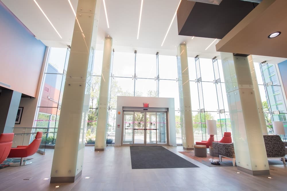 Aloft New York LaGuardia Airport interior in East Elmhurst, NY — gallery photo 2