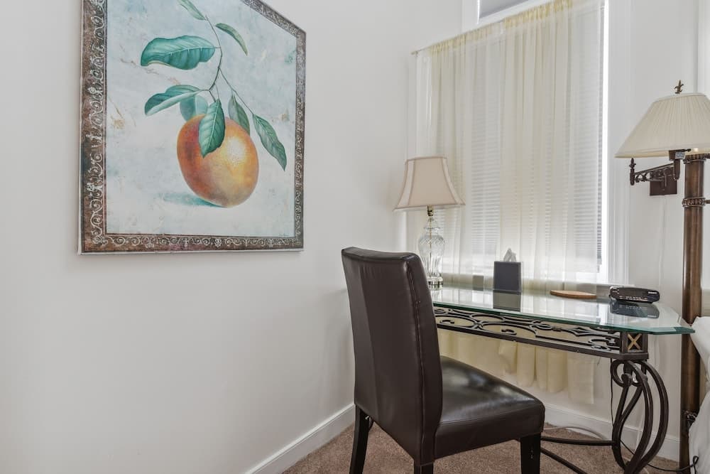 The Columbia Inn at Peralynna Manor gallery photo in Columbia, MD — image 36