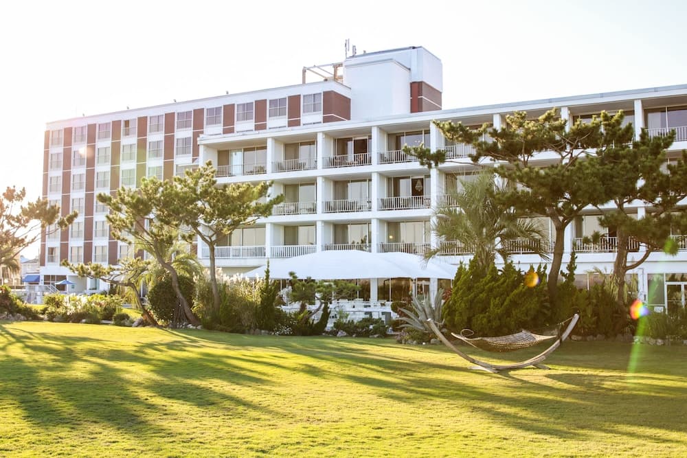Trailborn Surf and Sound, Outdoor Collection by Marriott Bonvoy gallery photo in Wrightsville Beach, NC — image 45