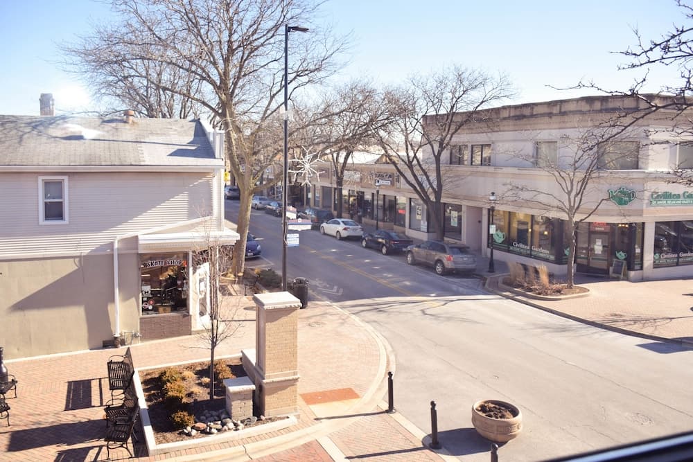 La Banque Hotel gallery photo in Homewood, IL — image 15