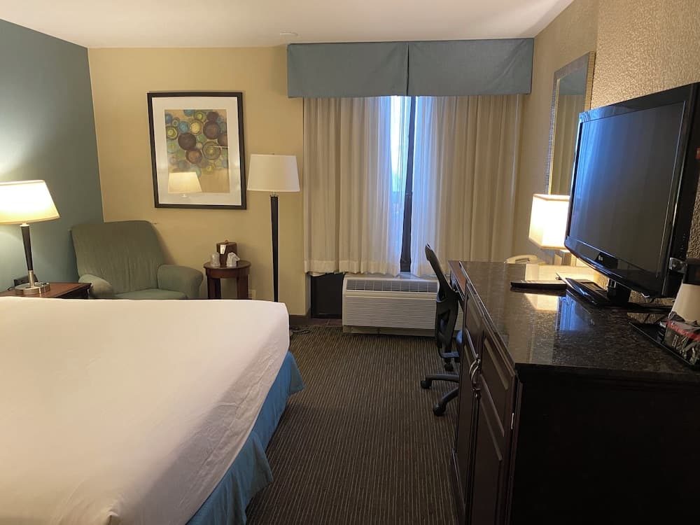 Hotel Indigo Detroit North – Troy by IHG property views in Troy, MI — gallery photo 3