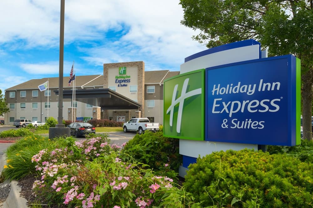 Holiday Inn Express & Suites Omaha - 120th and Maple by IHG featured exterior or lobby in Omaha, NE — similar hotel