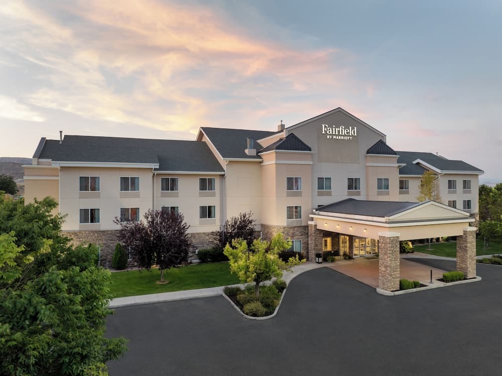 Fairfield Inn & Suites by Marriott Richfield featured exterior or lobby in Richfield, UT — similar hotel