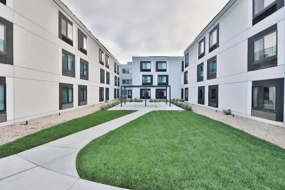 Hampton Inn & Suites by Hilton San Diego SeaWorld property views in San Diego, CA — gallery photo 3