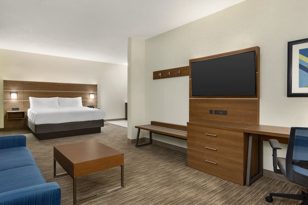Holiday Inn Express & Suites Akron Regional Airport Area by IHG gallery photo in Akron, OH — image 22