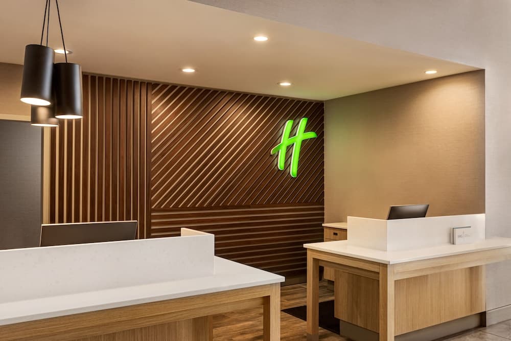 Holiday Inn Hotel & Suites Council Bluffs I-29 by IHG property views in Council Bluffs, IA — gallery photo 3