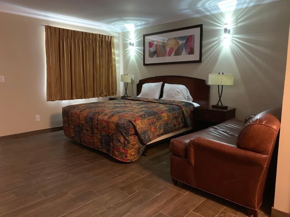 Mesa Motel gallery photo in Costa Mesa, CA — image 9