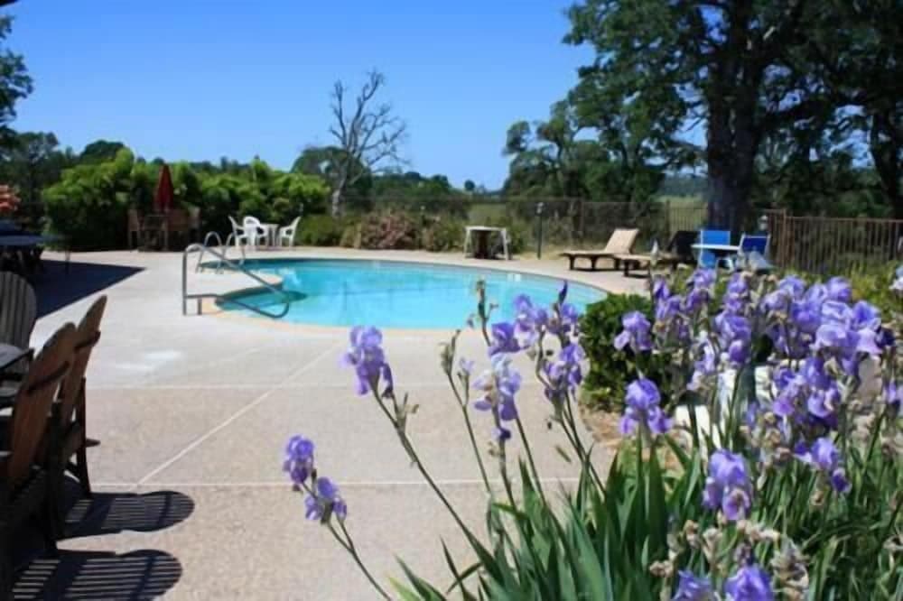 Oak Ridge Inn gallery photo in Plymouth, CA — image 17
