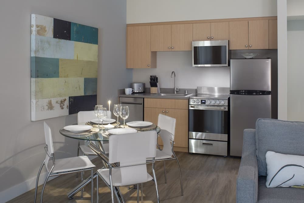 Art House Hotel and Suites gallery photo in Santa Rosa, CA — image 22