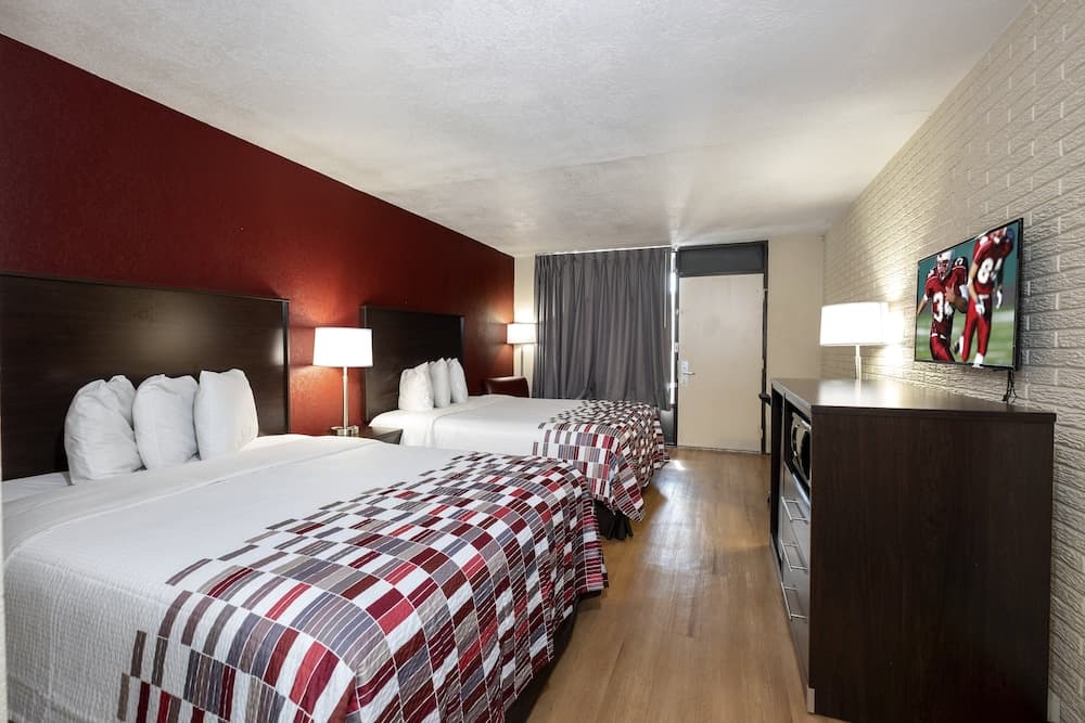 Red Roof Inn West Point gallery photo in West Point, GA — image 4