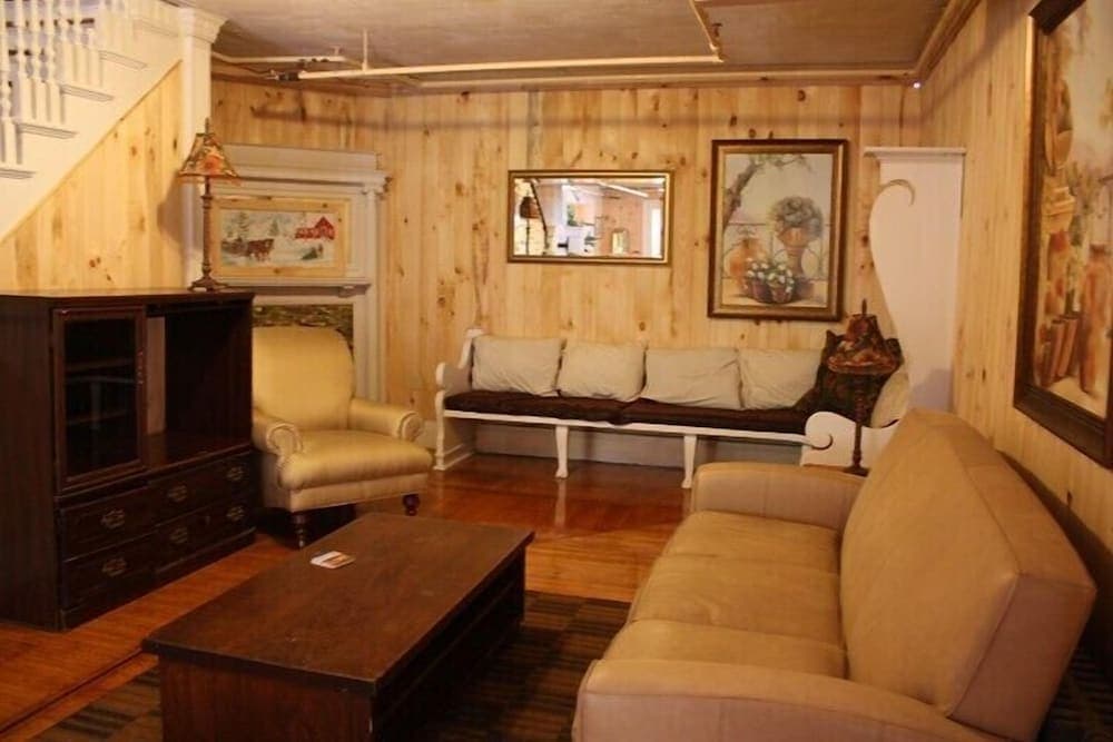 The Baseball Hotel interior in Richfield Springs, NY — gallery photo 2