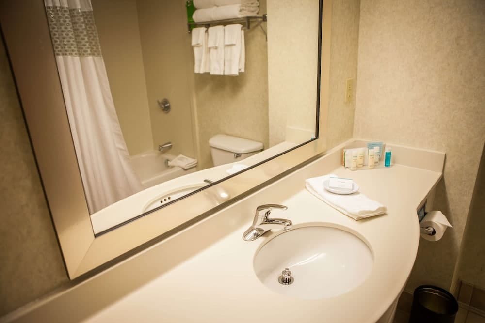Hampton Inn & Suites Springfield-Southwest gallery photo in Springfield, IL — image 26