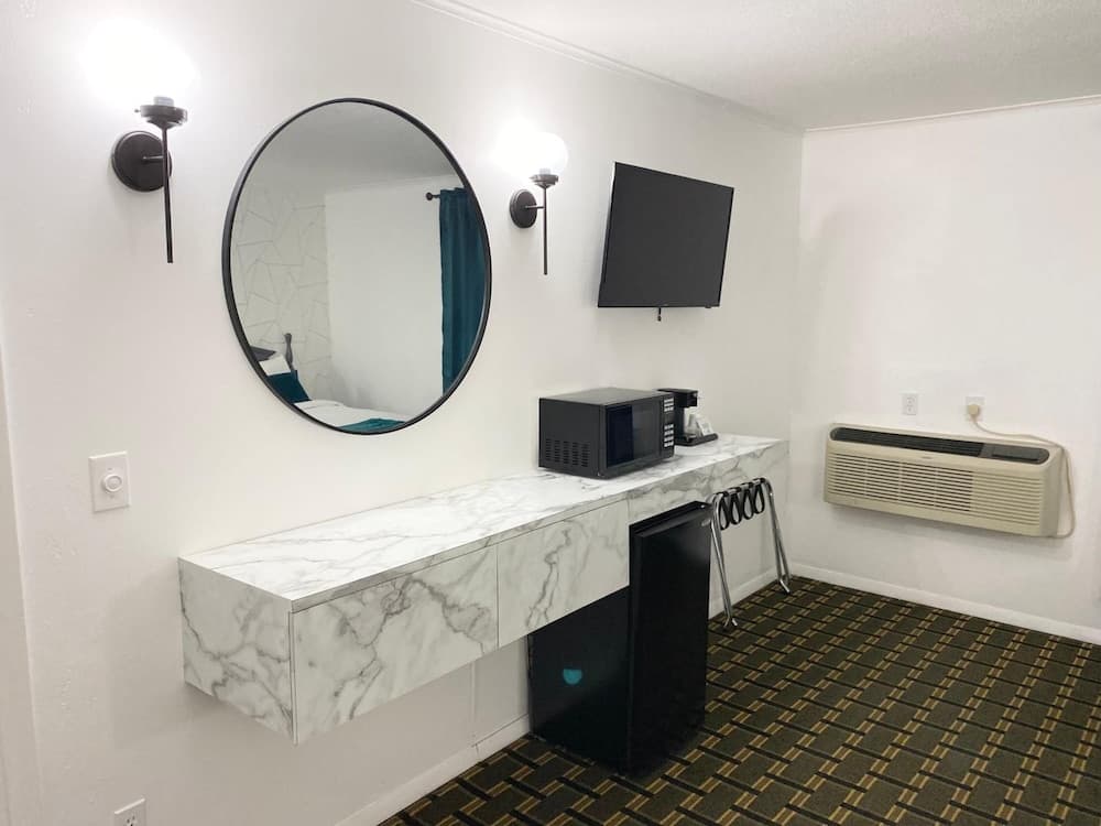Pilgrim Inn property views in Lee — gallery photo 3