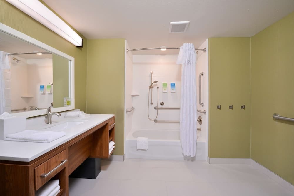 Home2Suites by Hilton Dupont, WA gallery photo in Tacoma, WA — image 13
