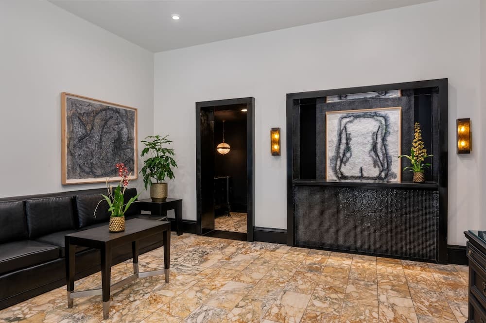 Hotel Royal property views in New Orleans, LA — gallery photo 3