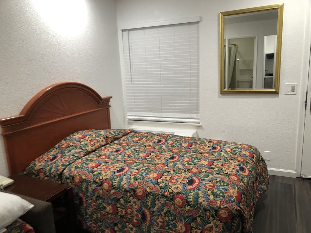 Solano Inn gallery photo in Vallejo, CA — image 7