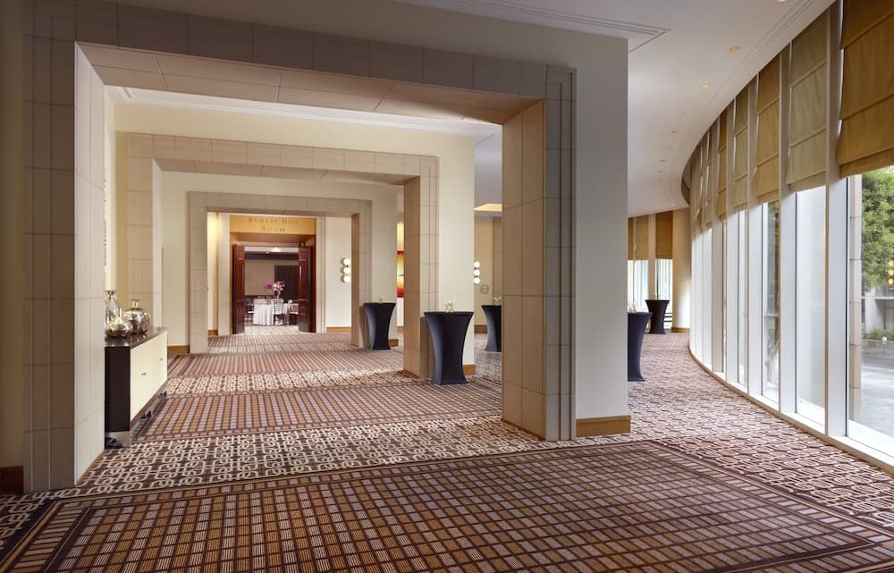 Omni Los Angeles Hotel gallery photo in Los Angeles, CA — image 106