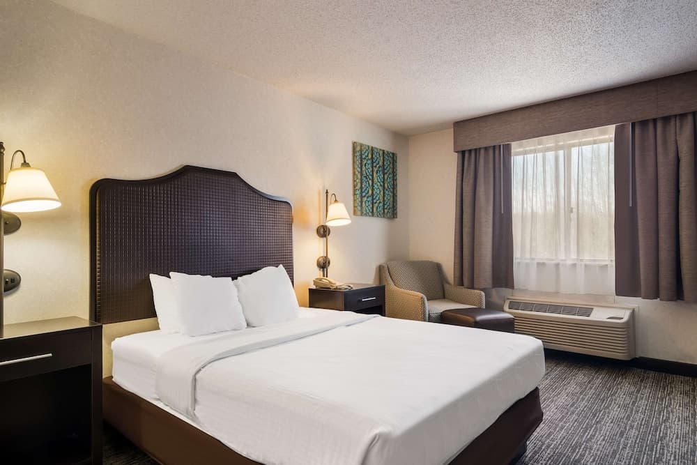 SureStay by Best Western Grove City gallery photo in Grove City, PA — image 22