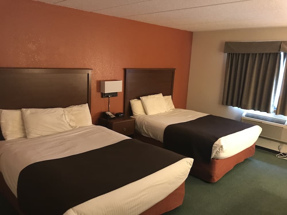 Northwoods Inn & Suites Blackduck interior in Blackduck, MN — gallery photo 2