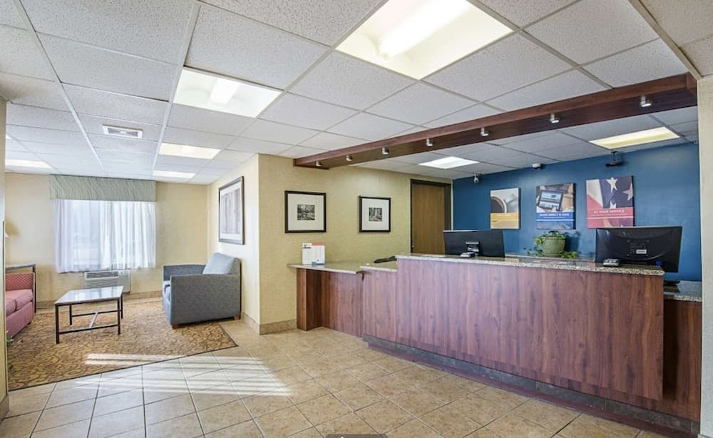 Moline Bell Hotel — hotel in Moline, Illinois