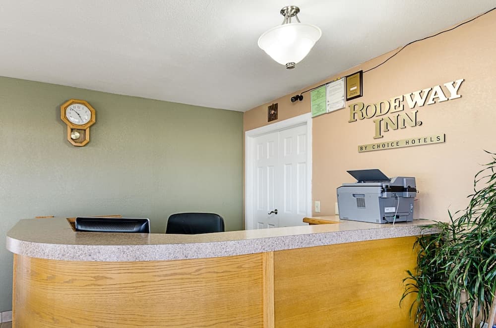 Rodeway Inn Liberal interior in Liberal, KS — gallery photo 2