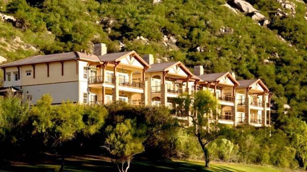 Welks Mountain Villas gallery photo in Escondido, CA — image 12