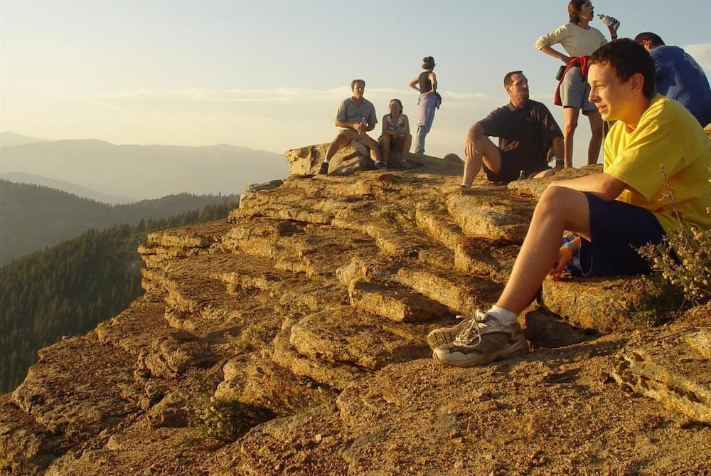 Montecito Sequoia Lodge gallery photo in Kings Canyon National Park, CA — image 53