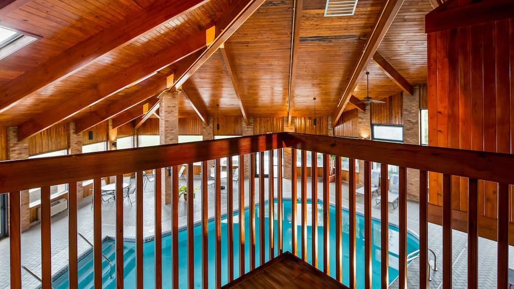 SureStay by Best Western Grove City property views in Grove City, PA — gallery photo 3
