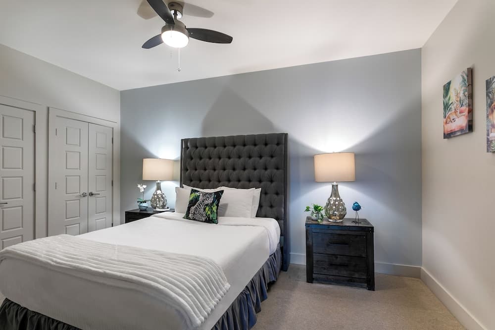 Gorgeous Condos Near French Quarter property views in New Orleans, LA — gallery photo 3