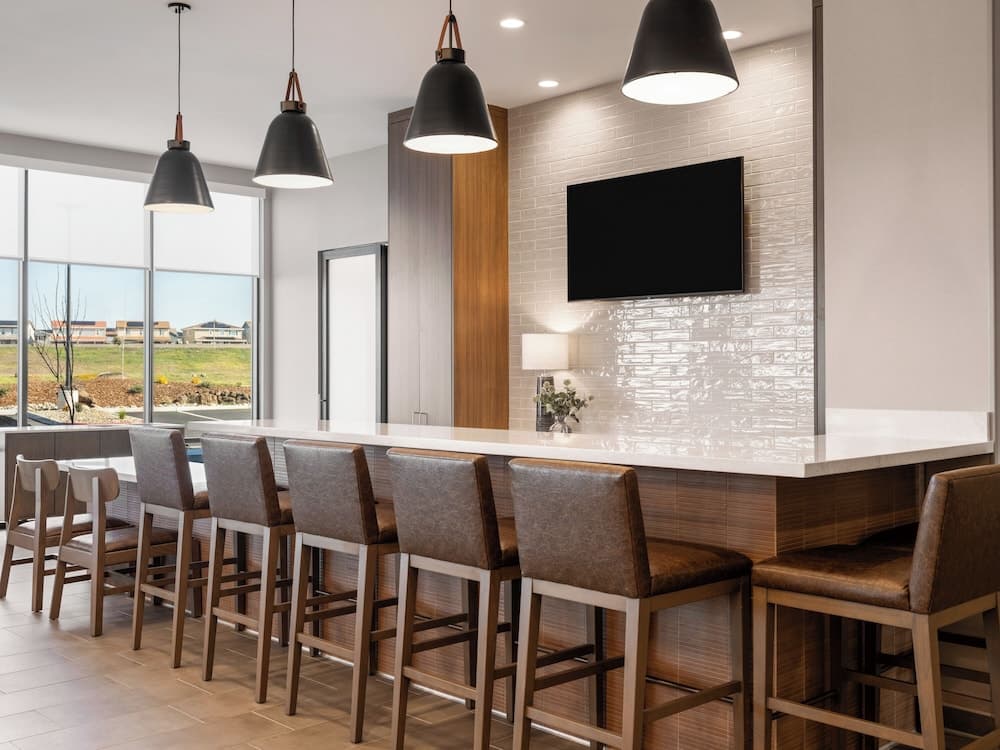 La Quinta Inn And Suites By Wyndham Lincoln gallery photo in Lincoln, CA — image 43