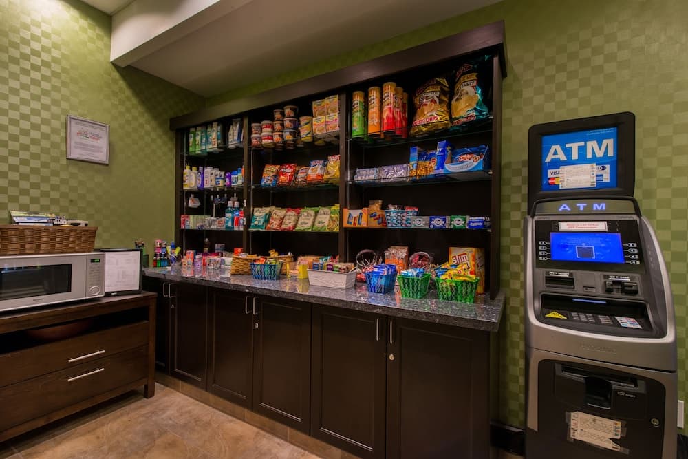 Holiday Inn Express Hotel and Suites Scranton by IHG gallery photo in Scranton, PA — image 50