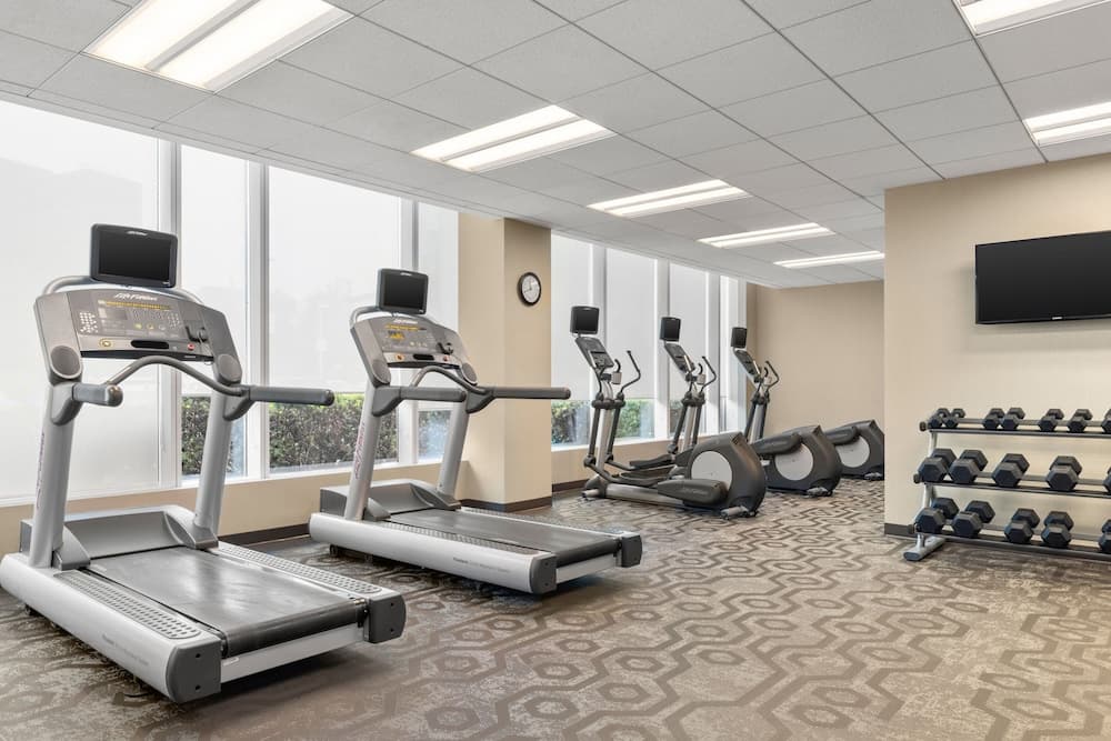 Residence Inn New York The Bronx At Metro Center Atrium gallery photo in Bronx, NY — image 29